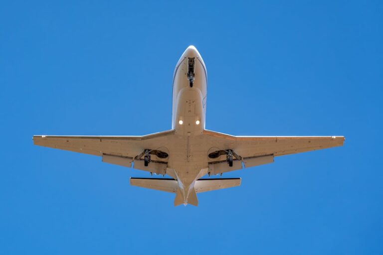 image of private jet showcasing private jet tracking